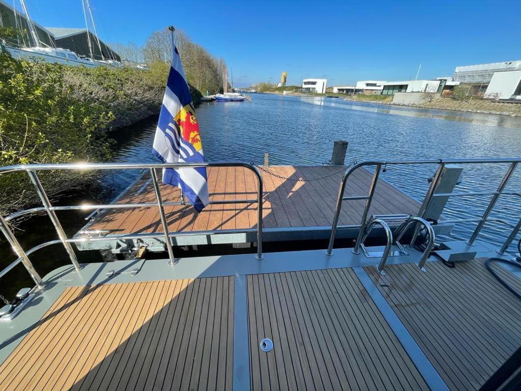 Houseboat Kamperland酒店 外观 照片