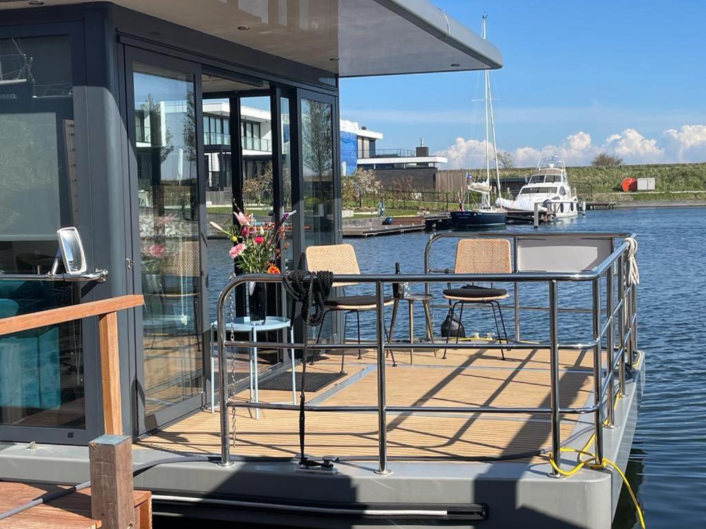 Houseboat Kamperland酒店 外观 照片